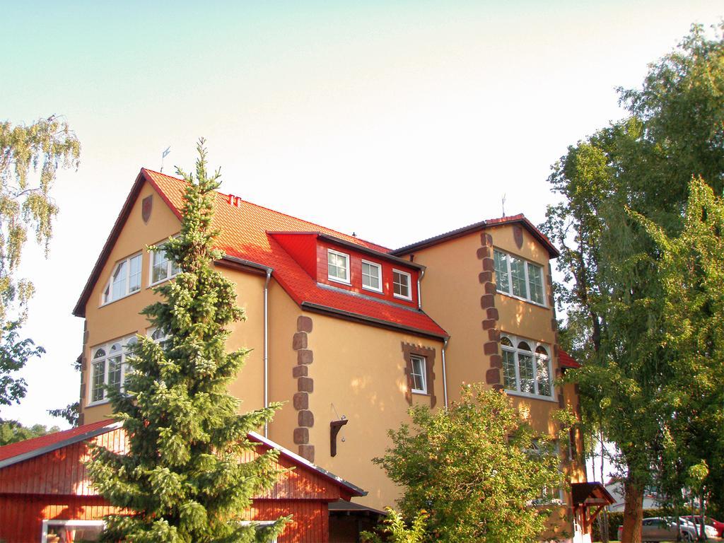 Ostsee-Rittergut-Ruegen Mit Binzhotel & Ordenskapelle & Romantikgut Exterior photo